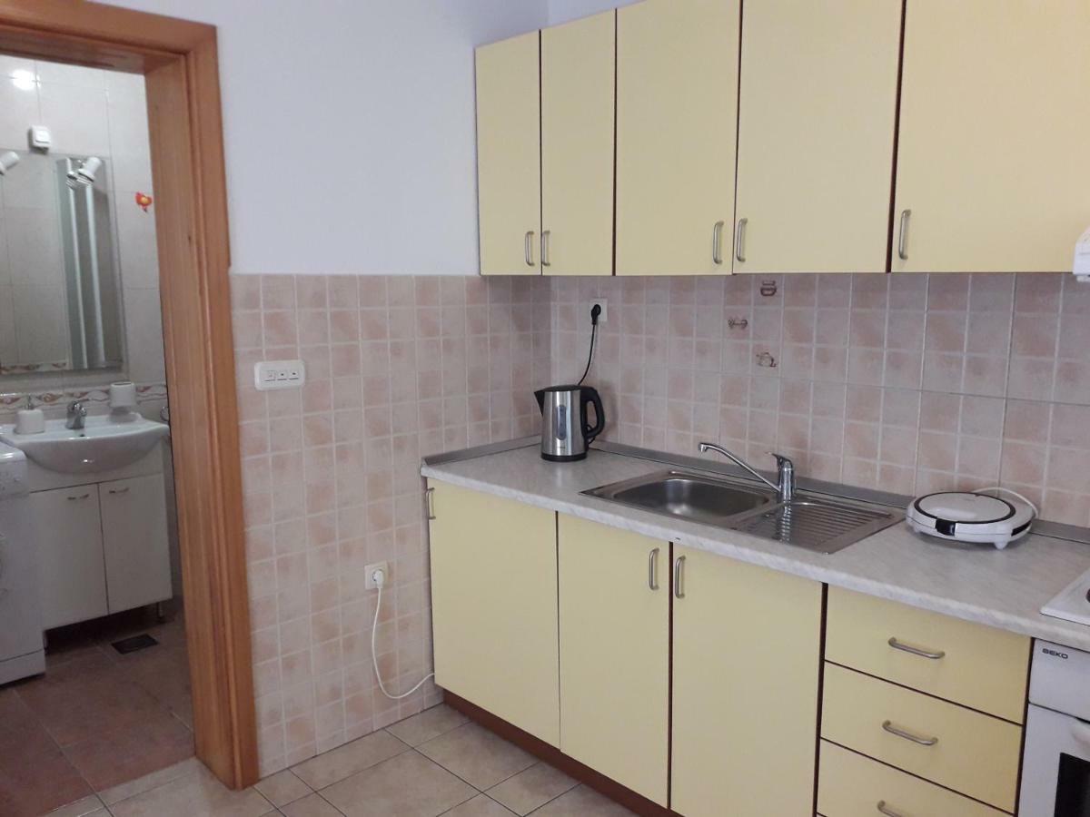 Apartman Mona Mostar Exterior foto